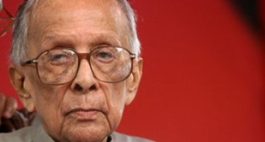 A Tribute to Veteran leader Jyoti Basu (1914-2010)